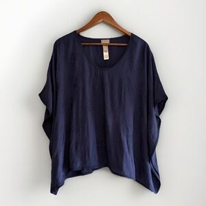 Chicos Poncho Top Floral Embroidered Blouse Navy Blue Scalloped Lace Hem Sm/Med